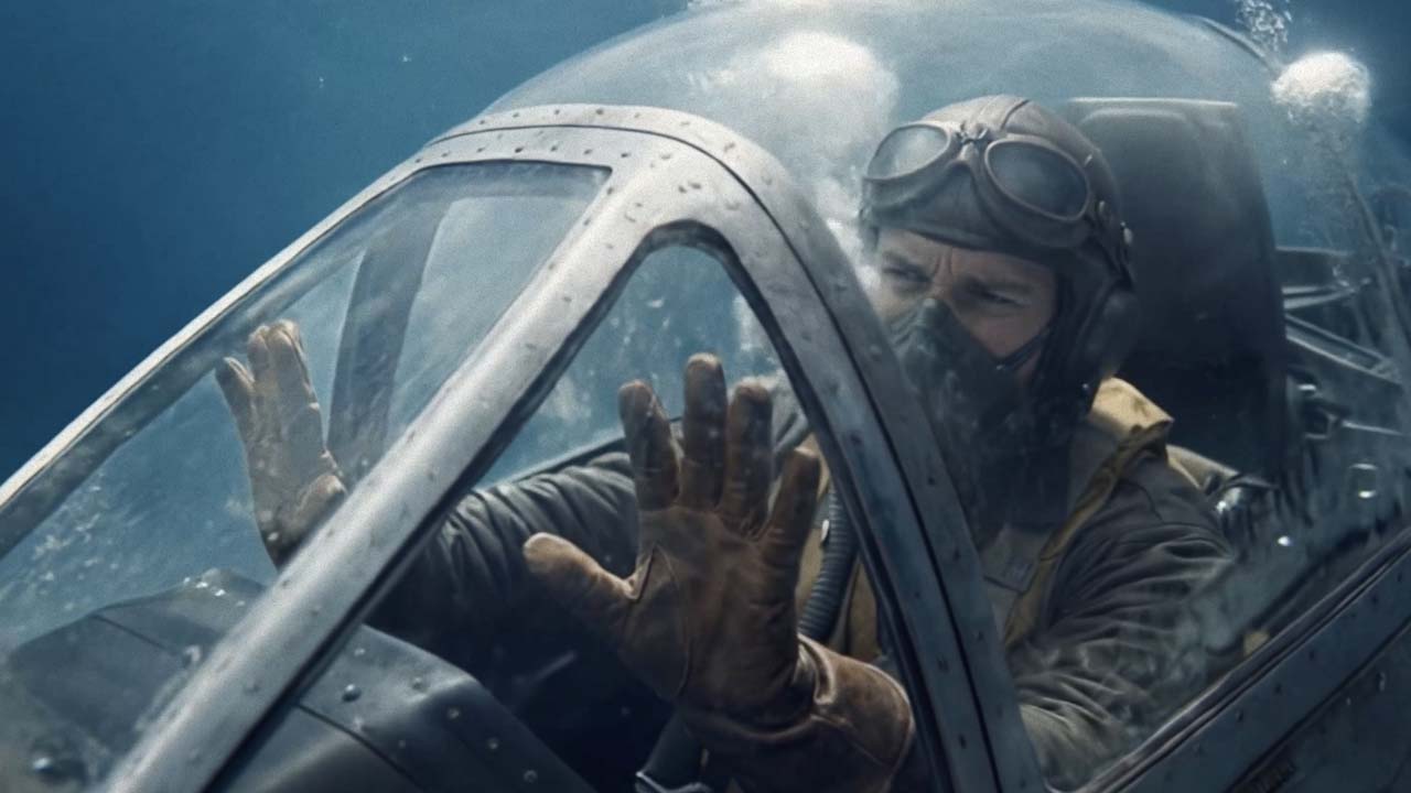 Redline 1944 Airplane is Sinking